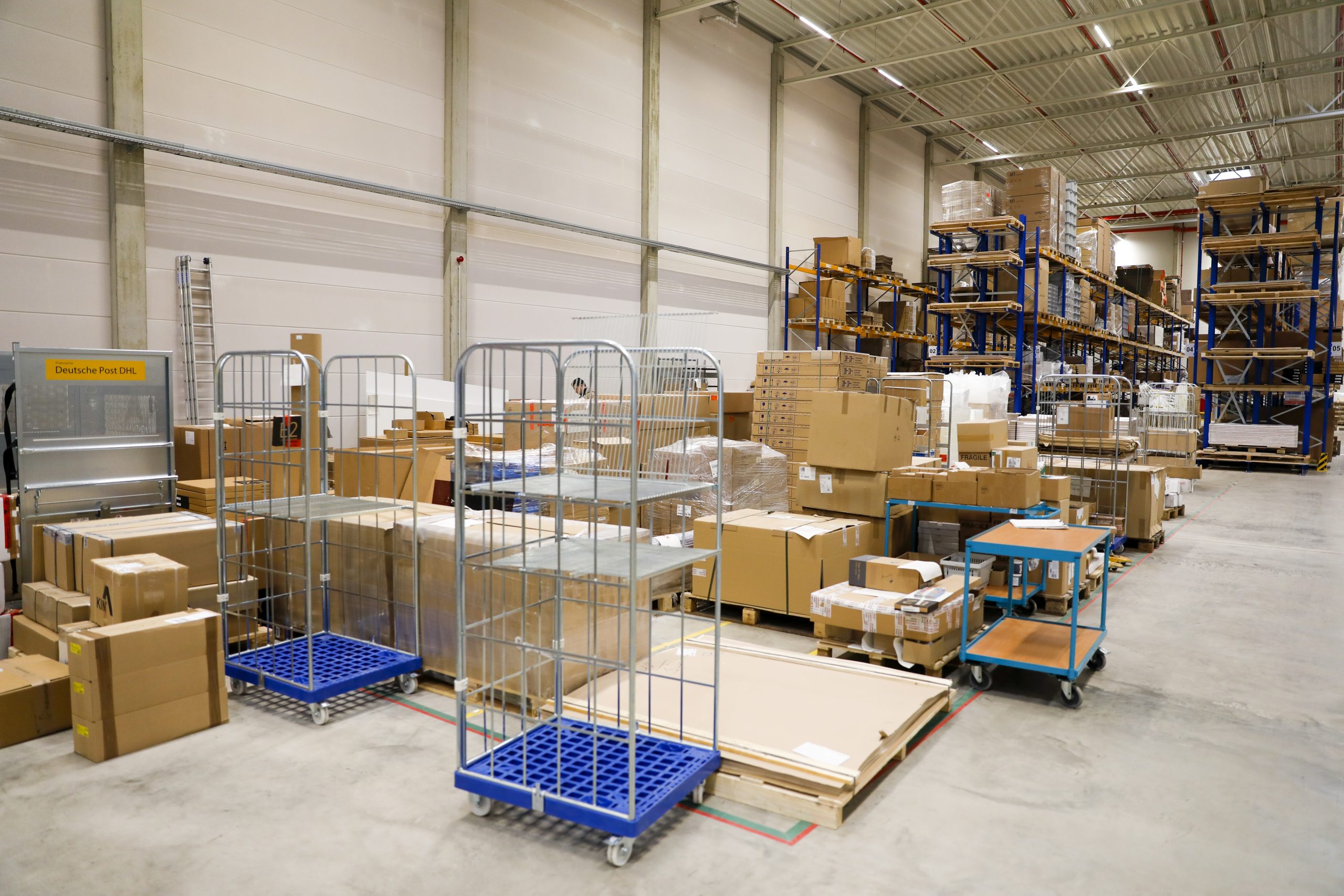 Ende 2020: Impressionen aus dem Modulor Logistik Zentrum in Berlin Schönefeld Ende 2020: Impressionen aus dem Modulor Logistik Zentrum in Berlin Schönefeld