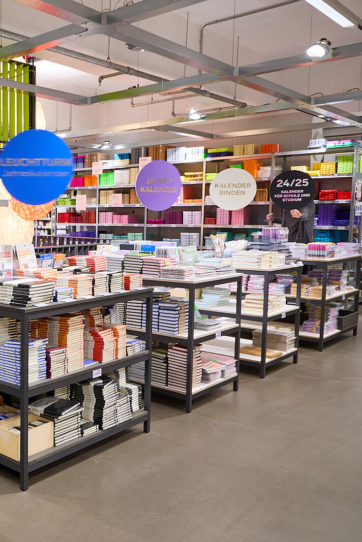 Kalenderangebot 2025 Modulor Laden